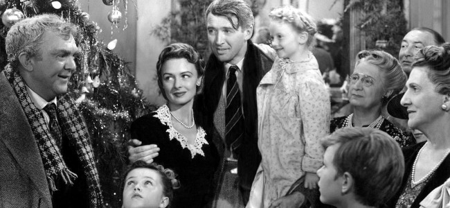 Kirby Center in Wilkes-Barre screens ‘It’s a Wonderful Life’ during Holiday Arts Market on Nov. 26