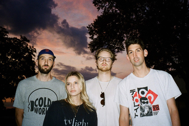 Scranton indie rockers Tigers Jaw sign to Hopeless Records, release new single ‘Warn Me’