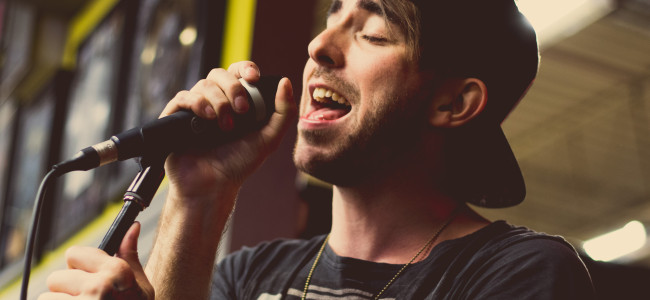PHOTOS/VIDEO: All Time Low at the Gallery of Sound in Wilkes-Barre, 04/04/15