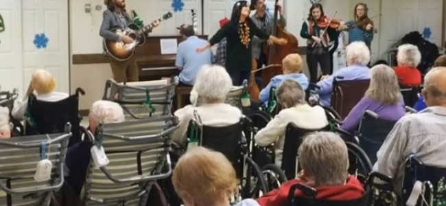 Kacey Musgraves sang Christmas songs in Wilkes-Barre nursing home before Kirby Center show
