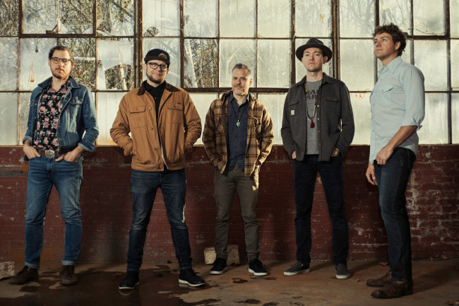 Grammy-winning Infamous Stringdusters jam at Sherman Theater in Stroudsburg on April 9
