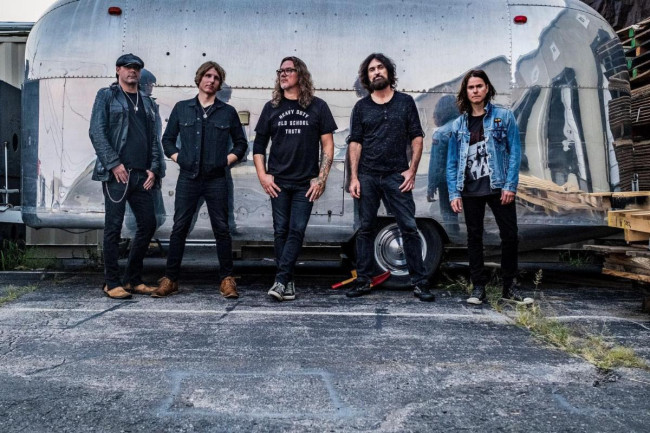 Candlebox, feat. Pittston guitarist Brian Quinn, unleash new album ‘Wolves’ and pack up for tour