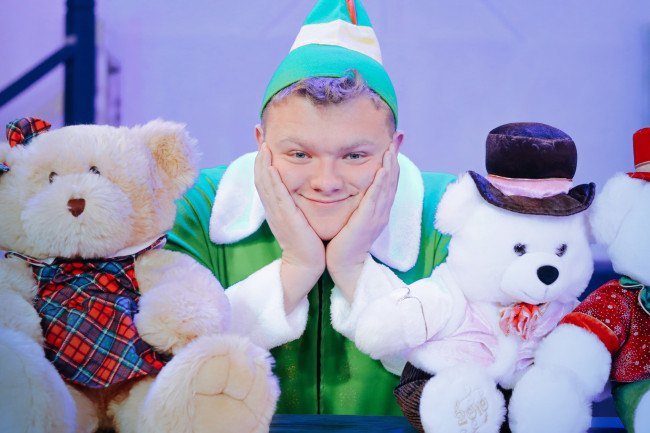Amidst holiday shopping, ‘Elf: The Musical’ staged at Wyoming Valley Mall in Wilkes-Barre through Dec. 19