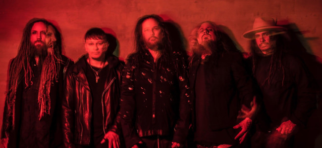 Korn rocks Giant Center in Hershey with Chevelle and Code Orange on March 15