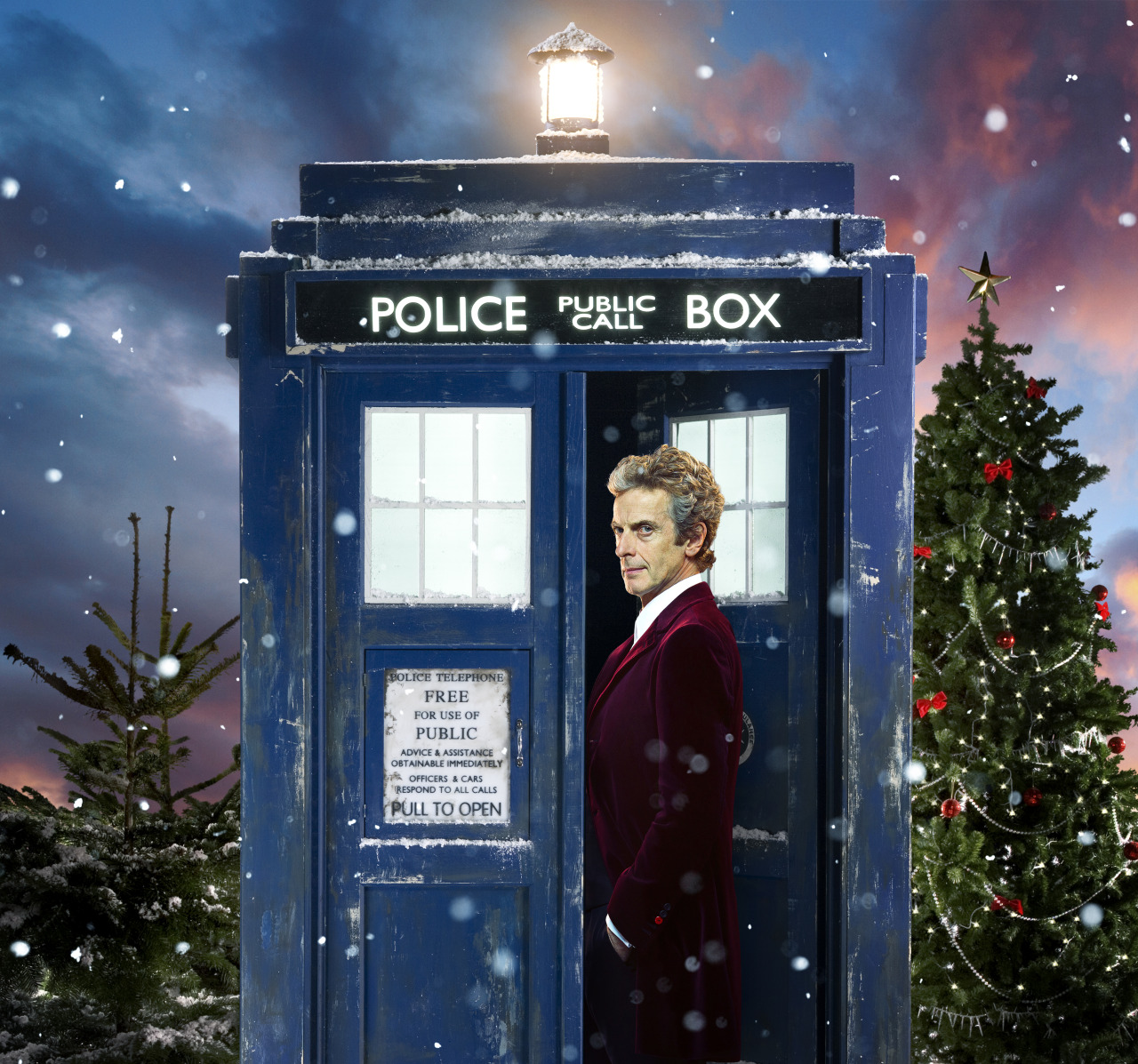 2015 'Doctor Who Christmas Special' screening at Cinemark ...